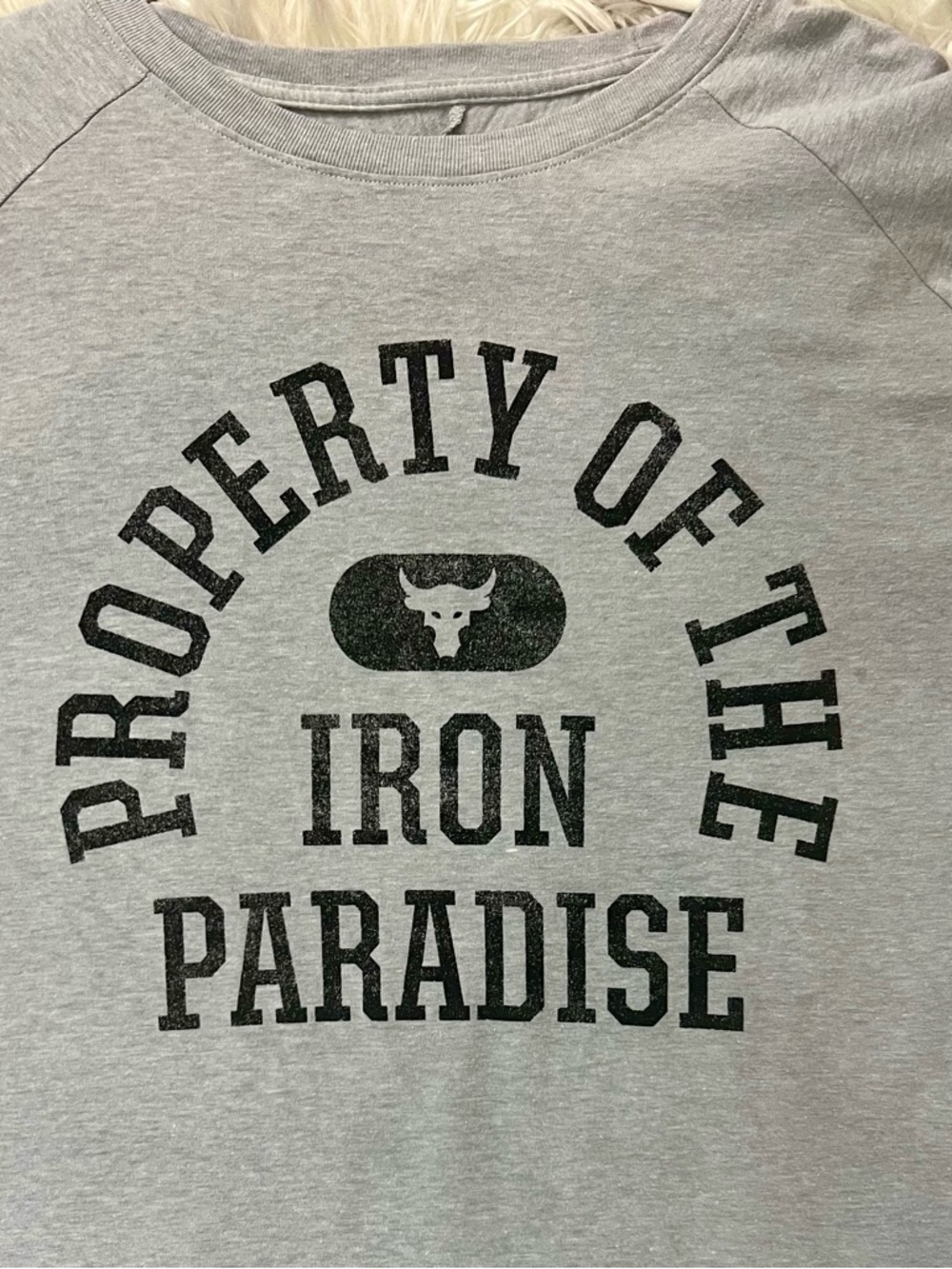 Under Armour Light Gray Cropped Iron Paradise Tee Size Large - Picture 7 of 10